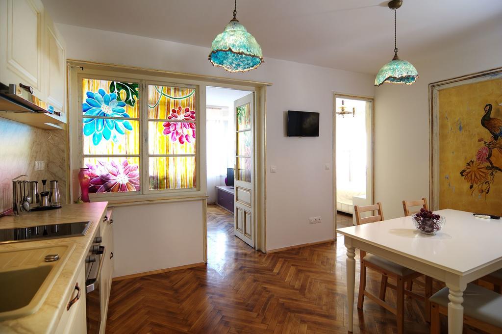 Art Guesthouse Vintage Burgas City Eksteriør billede